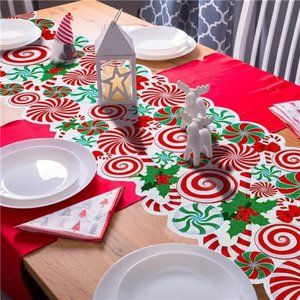 Christmas Table Runner Poinsettia  |   Table Runner Candy Table 71 x 14 Inches
